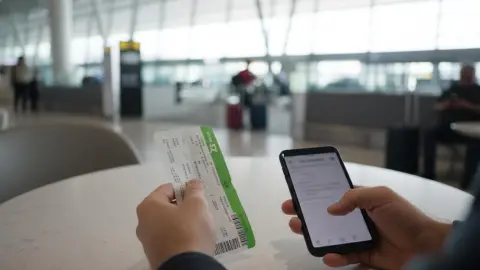 Задержали рейс — заплатят вдвойне: у S7 отсудили почти 200 тысяч за сорванную пересадку